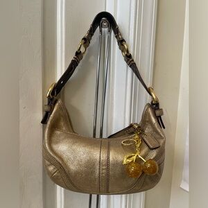 Coach Soho Y2K Gold Leather Shoulder Bag EUC